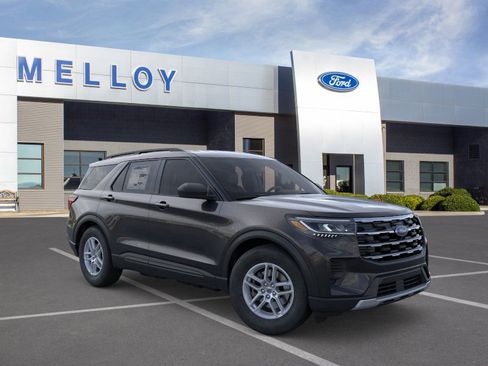 New 2026 Ford Explorer Active image 7