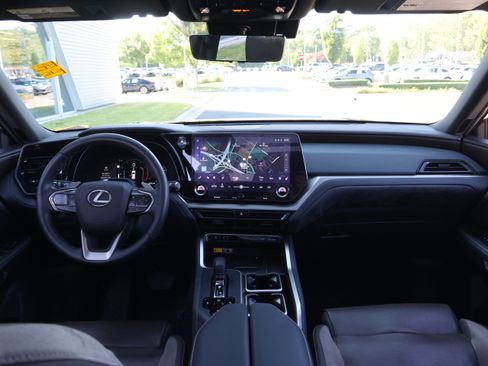 Used 2024 Lexus TX 350 FWD w/ Technology Package image 17