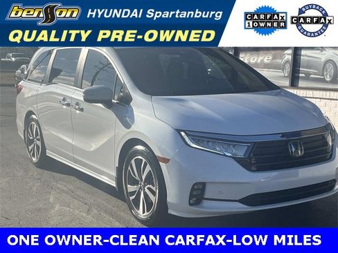 Used 2021 Honda Odyssey Touring image 1