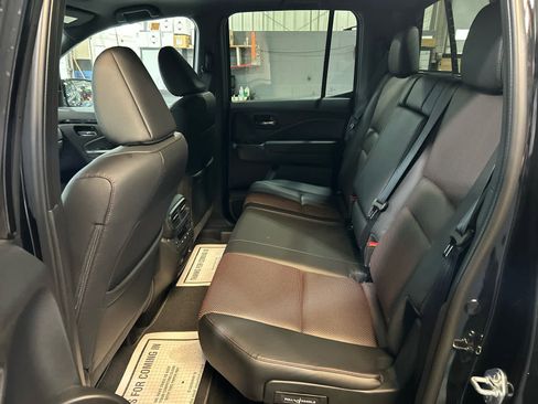 New 2026 Honda Ridgeline Black Edition image 5