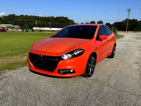 Used 2015 Dodge Dart GT image 1