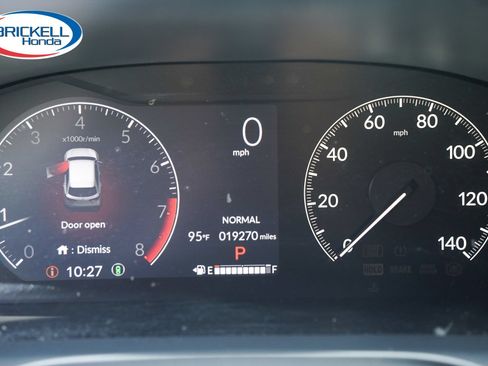 Certified 2023 Honda HR-V LX image 37