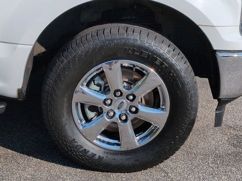 Used 2018 Ford F150 XLT w/ Equipment Group 301A Mid AWD/4WD image 10