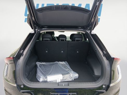 New 2025 Kia EV6 Wind image 16