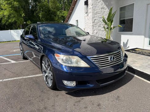 Used 2012 Lexus LS 460 w/ Luxury Value Edition image 18