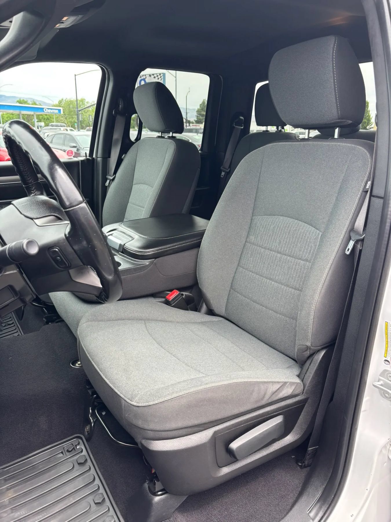 Used 2022 RAM 1500 Warlock AWD/4WD image 15