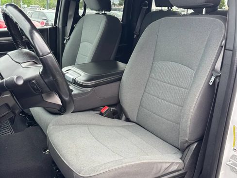 Used 2022 RAM 1500 Classic Warlock AWD/4WD image 15