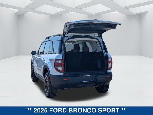 New 2025 Ford Bronco Sport Outer Banks image 14