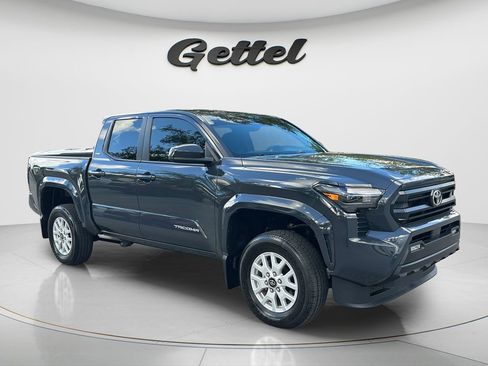 Used 2026 Toyota Tacoma SR5 RWD image 3