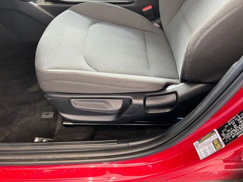 Used 2025 Kia K4 LXS image 24