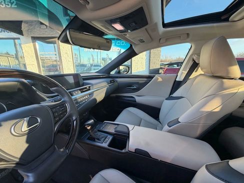 Used 2021 Lexus ES 350 w/ Premium Package image 34