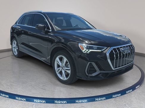 Certified 2024 Audi Q3 2.0T Premium w/ Convenience Package AWD/4WD image 4