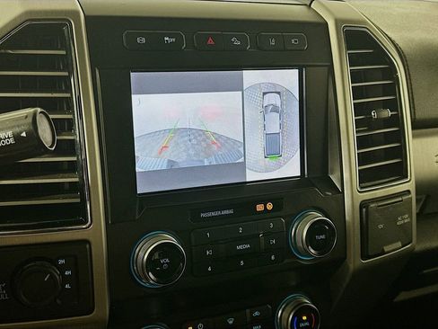 Used 2020 Ford F250 Platinum w/ Tremor Off-Road Package image 20