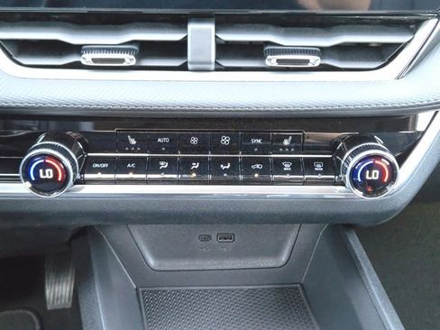 New 2026 Chevrolet Equinox LT w/ Convenience Package II image 14