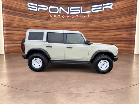 New 2026 Ford Bronco Heritage Edition AWD/4WD image 7