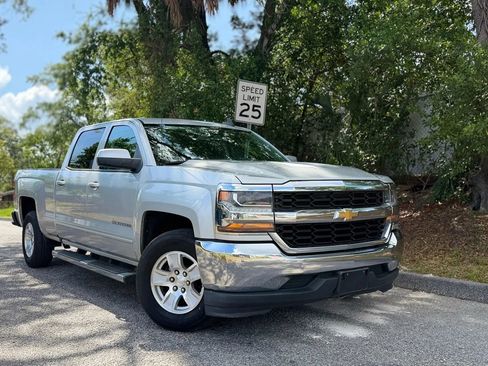Used 2017 Chevrolet Silverado 1500 LT w/ LT Fleet Plus Package RWD image 3