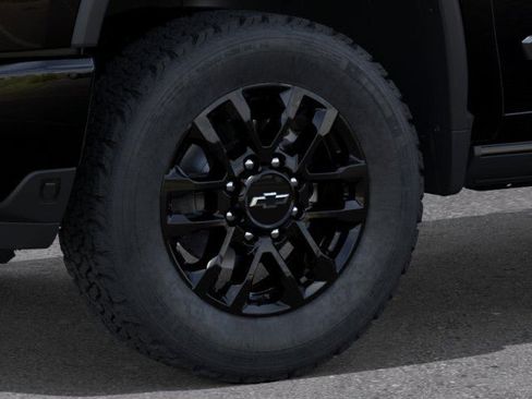 New 2026 Chevrolet Silverado 2500 High Country w/ Midnight Edition AWD/4WD image 9