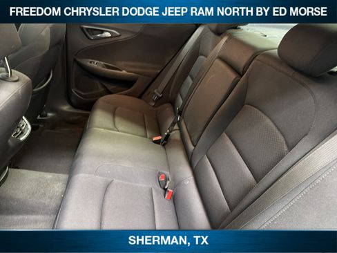 Used 2024 Chevrolet Malibu LT FWD image 8