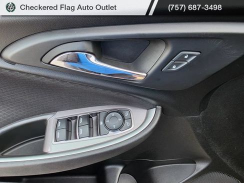 Used 2024 Chevrolet Malibu LT FWD image 22