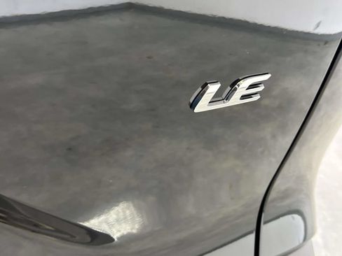 Used 2026 Toyota Corolla Cross LE w/ Moonroof Package FWD image 11