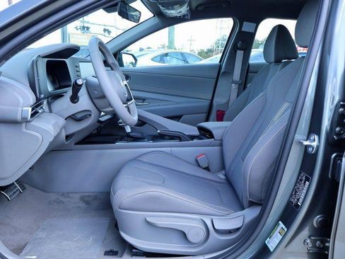 New 2026 Hyundai Elantra Sport image 7