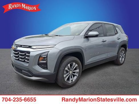 New 2026 Chevrolet Equinox LT FWD image 1