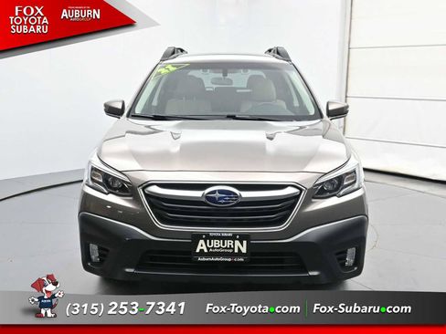 Used 2021 Subaru Outback Premium AWD/4WD image 3