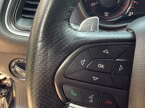 Used 2016 Dodge Challenger SXT Plus RWD image 13
