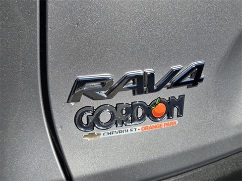 Used 2024 Toyota RAV4 LE image 17