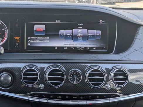 Used 2016 Mercedes-Benz S 63 AMG 4MATIC Sedan image 18