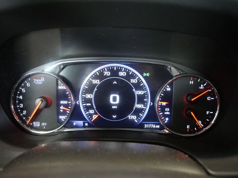 Used 2023 GMC Acadia SLT w/ Elevation Edition image 16