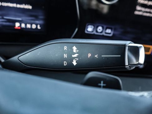 Certified 2024 Chevrolet Traverse LT image 27