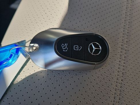 New 2026 Mercedes-Benz C 300 Sedan image 37