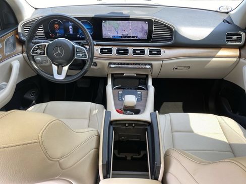 Used 2021 Mercedes-Benz GLE 350 4MATIC w/ Premium Package image 13