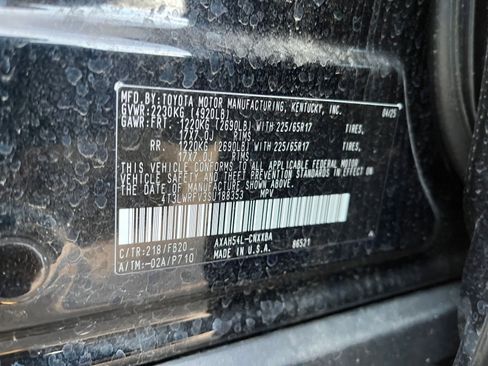 Used 2025 Toyota RAV4 LE image 28