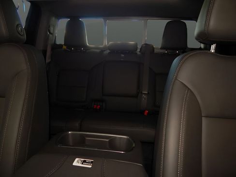 Used 2025 Chevrolet Silverado 1500 RST w/ Convenience Package II AWD/4WD image 27