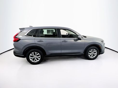 Used 2024 Honda CR-V LX image 4