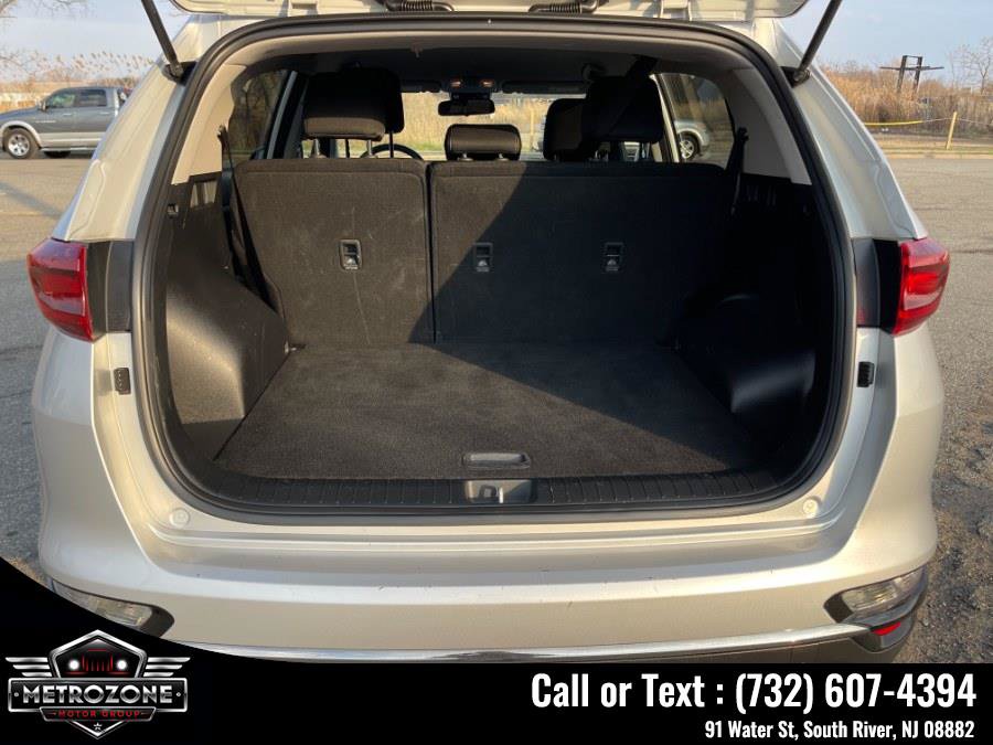 Used 2020 Kia Sportage LX FWD image 14