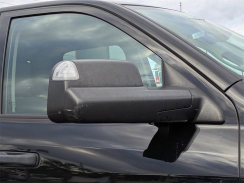 Used 2023 RAM 1500 Classic SLT w/ Trailer & Traction Group image 12