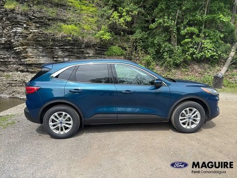 Used 2020 Ford Escape SE AWD/4WD image 11