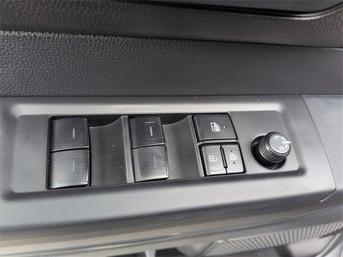 Used 2022 Toyota Tundra SR w/ SR Tow Package image 15