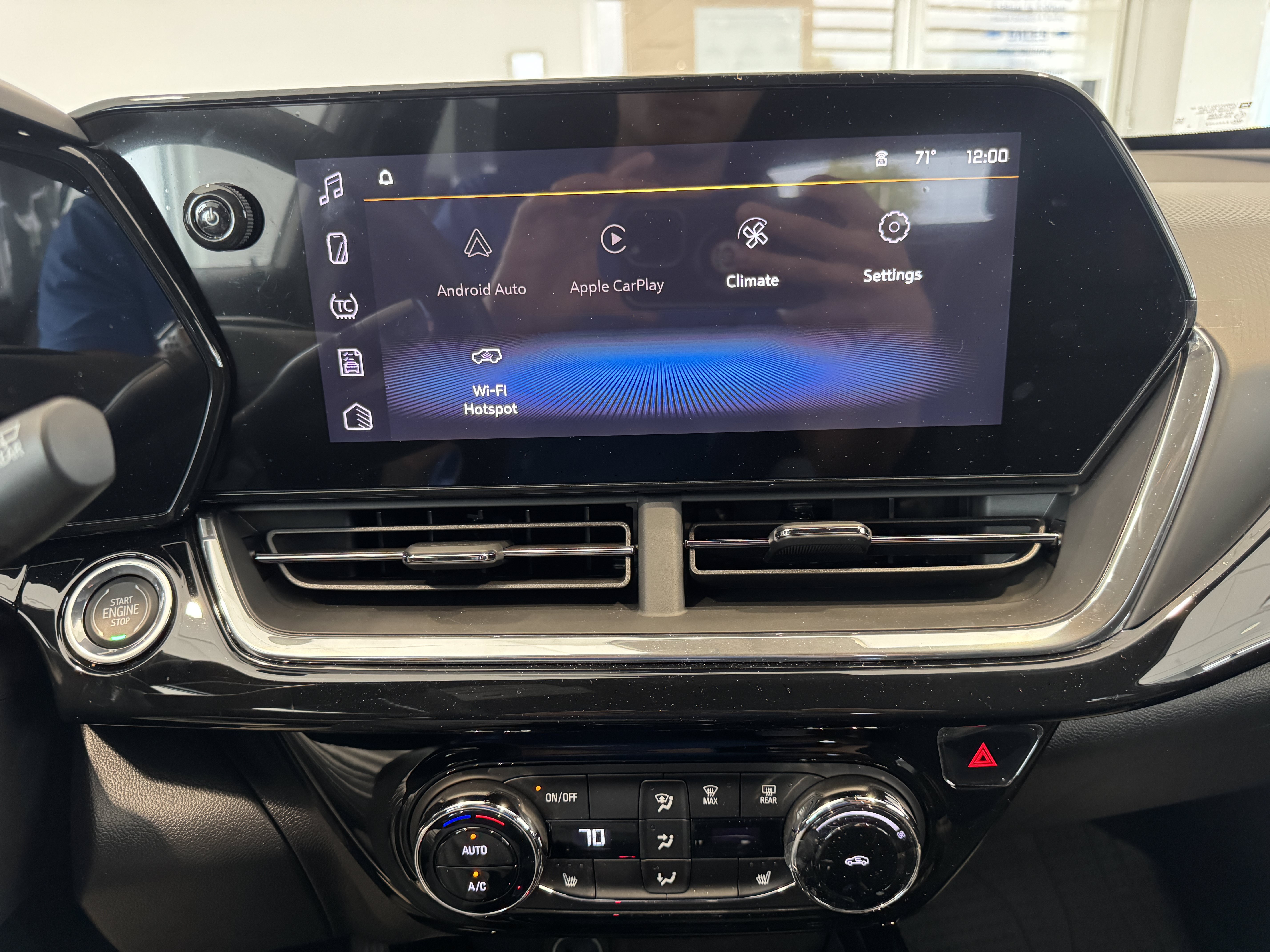 Used 2026 Chevrolet Trax RS w/ Driver Confidence Package FWD image 16
