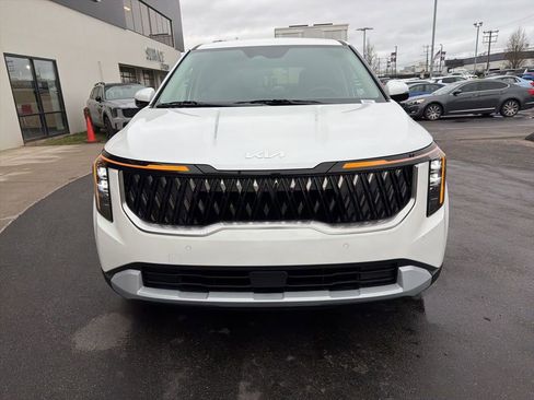 New 2026 Kia Carnival LX image 3