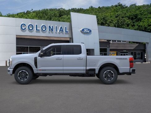 New 2025 Ford F250 Lariat w/ Lariat Ultimate Package image 3