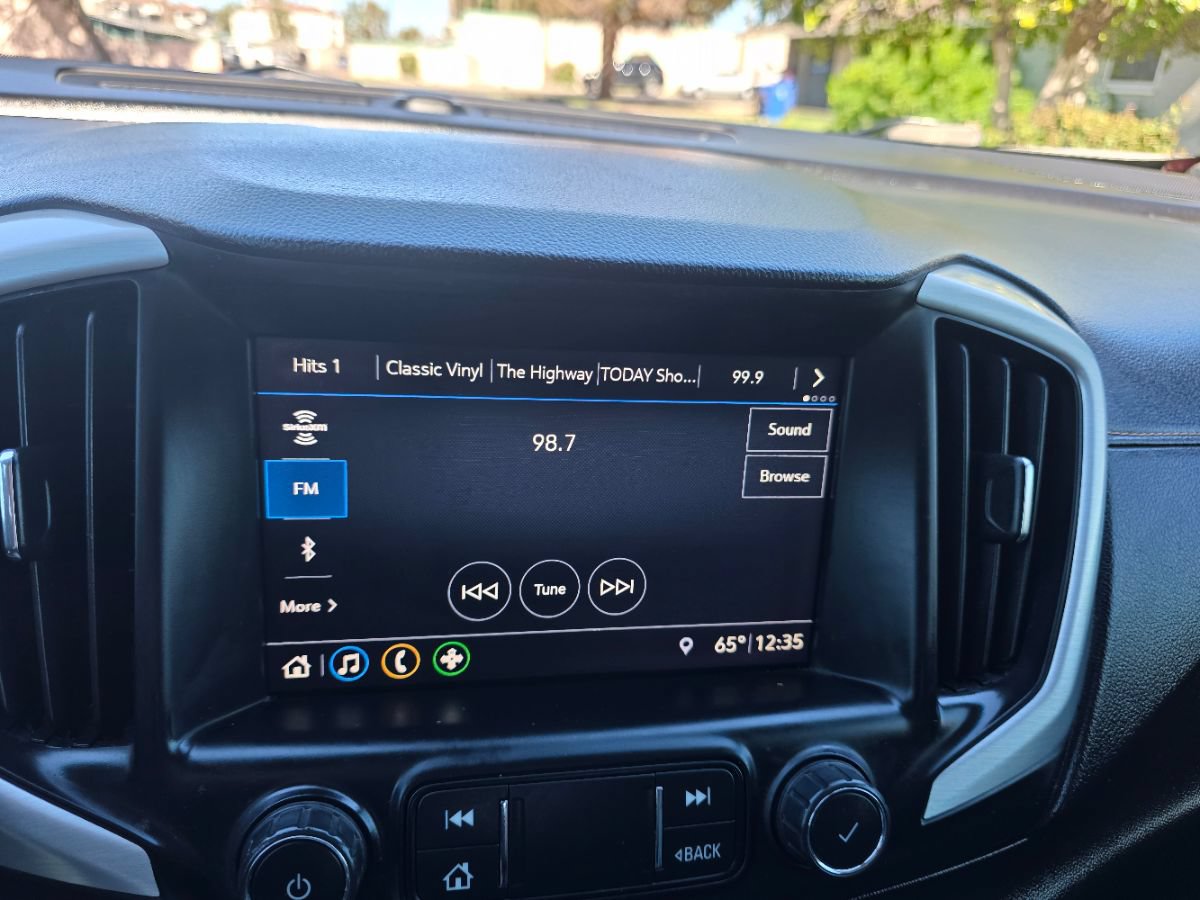 Used 2020 GMC Terrain SLT w/ Preferred Package FWD image 19