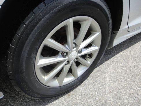 Used 2019 Hyundai Sonata SE FWD image 17
