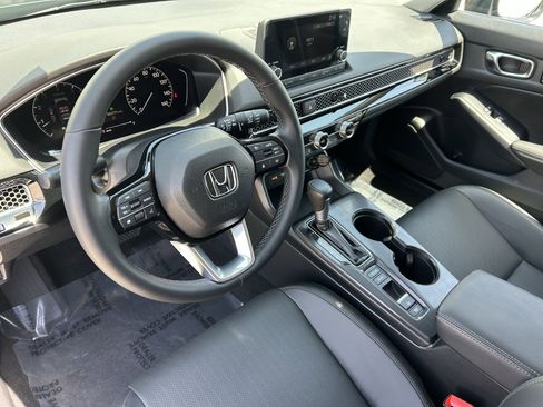 Certified 2024 Honda Civic EX-L image 17