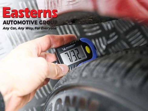 Used 2025 Toyota Corolla LE image 26