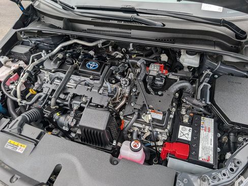 Used 2024 Toyota Corolla LE image 20