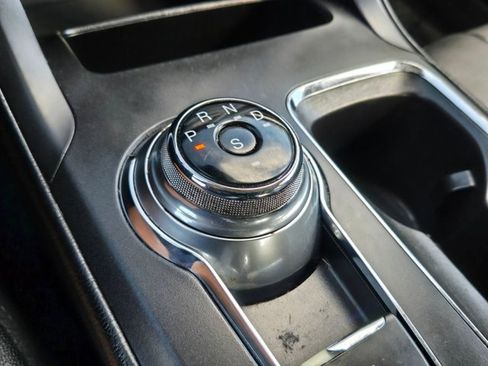 Used 2020 Ford Fusion Titanium image 16